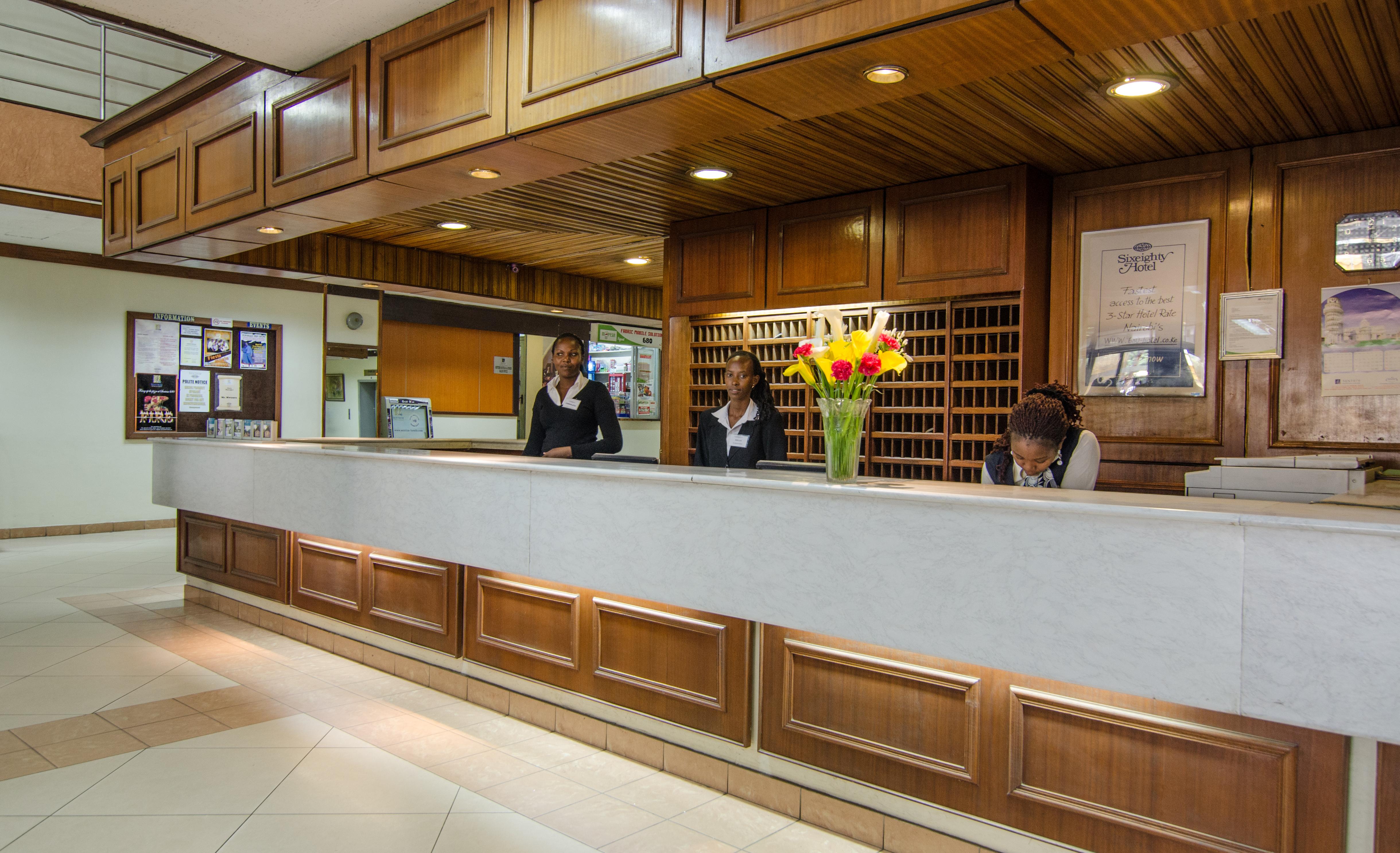 Sentrim 680 Hotel Nairobi Bagian luar foto