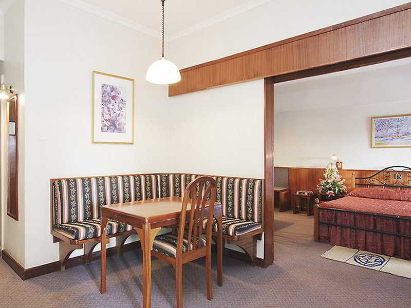 Sentrim 680 Hotel Nairobi Bagian luar foto