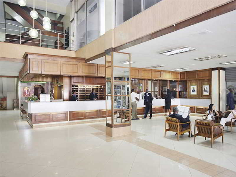 Sentrim 680 Hotel Nairobi Bagian luar foto