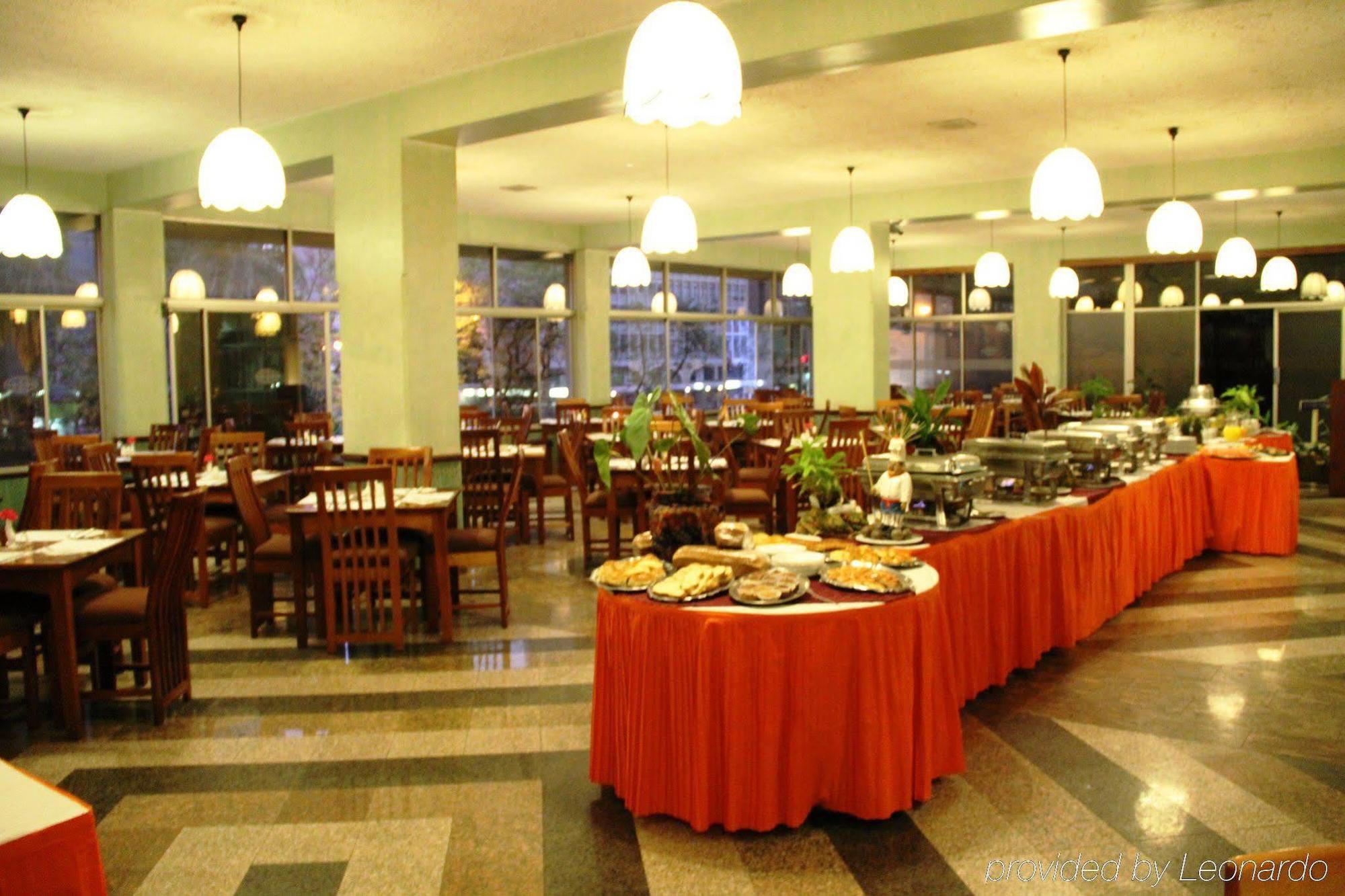 Sentrim 680 Hotel Nairobi Restoran foto