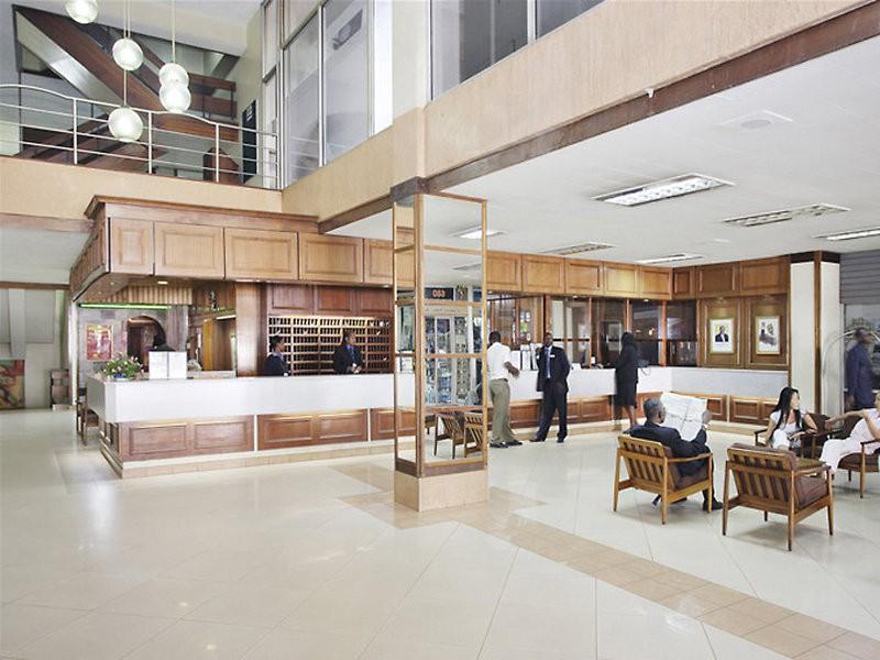 Sentrim 680 Hotel Nairobi Bagian luar foto